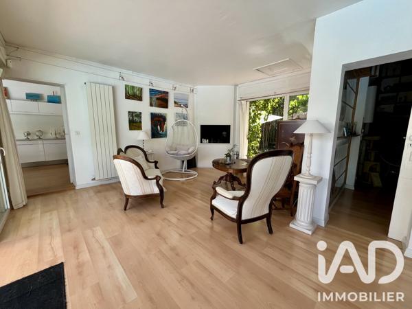 Maison à vendre 8 pièces 215 m² Mérignac