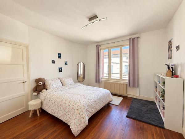 Appartement
         4 pièces
        - 109 m² Exclusivité 129 900 €*