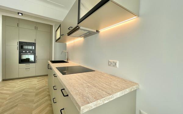 Appartement à vendre    4 pièces • 80,06 m2 Nice