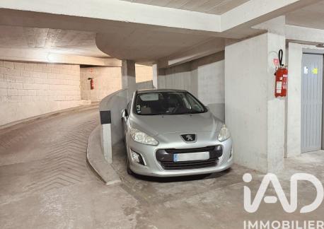 Parking à vendre 11 m² Paris 7
