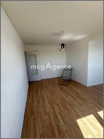 Appartement à VILLEFRANCHE-SUR-SAONE, 69400 - 3 pièces 80m²