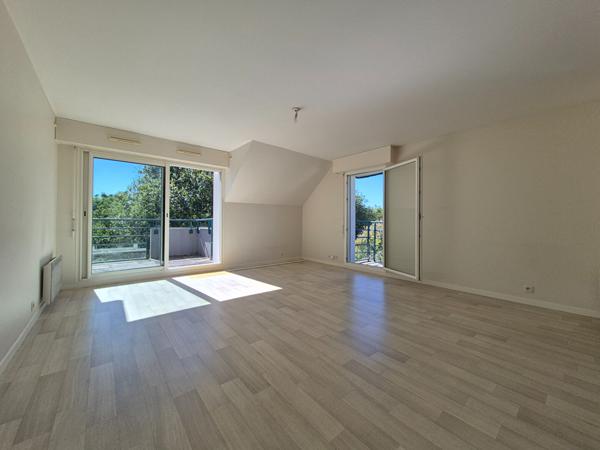 Appartement Saint Ave 3 pièces 67.19 m2 terrasse et garage , Saint ave