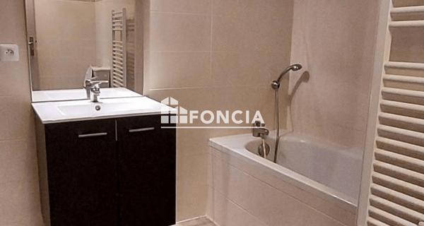 Location Appartement 3 pièces 69.09 m² - Le Pontet 84130