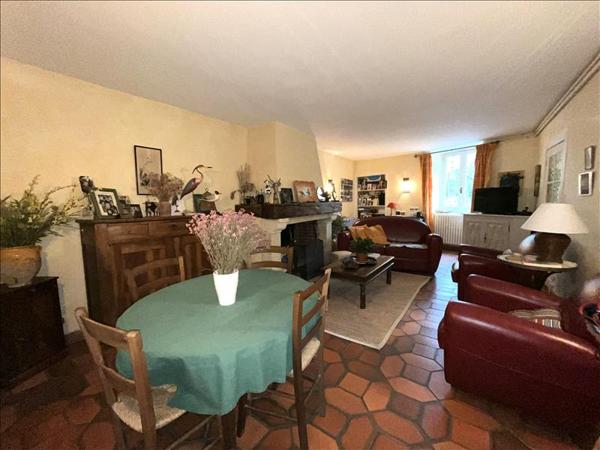 Maison à vendre |  Mirande |  4 pièces | 125 m²