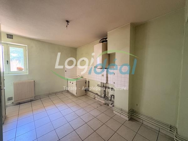 TARARE CENTRE-VILLE - APPARTEMENT 86 M² À HAUT POTENTIEL. Détails des diagnostics énergétiques