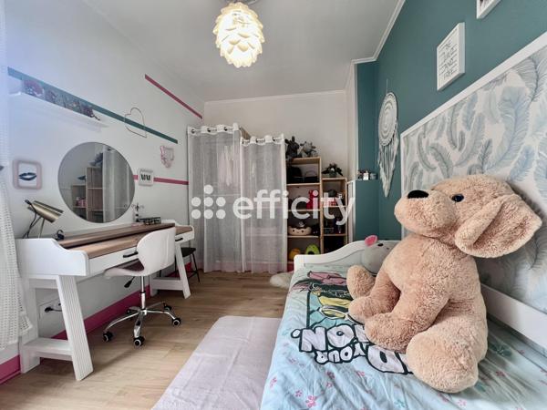 Maison 10 pièces - 247 m²