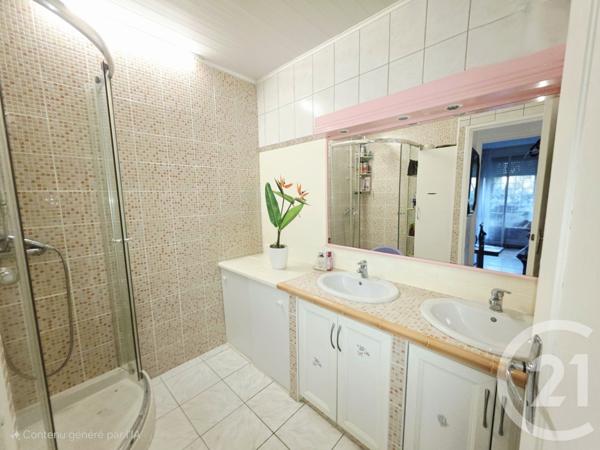 Appartement T4 à vendre  4 pièces - 75,76 m2 ISTRES - 13