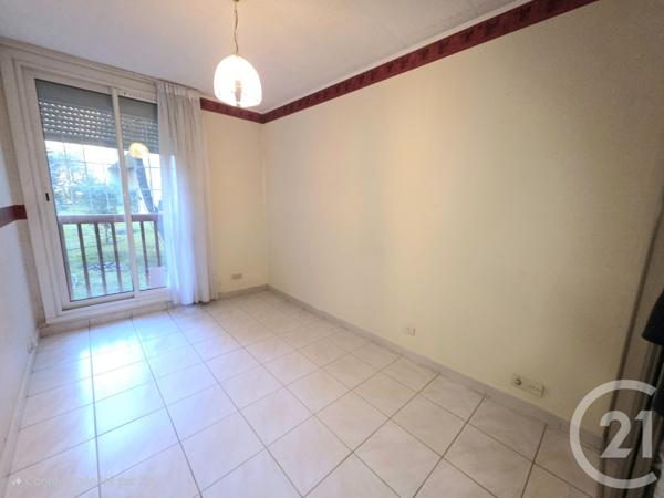 Appartement T4 à vendre  4 pièces - 75,76 m2 ISTRES - 13