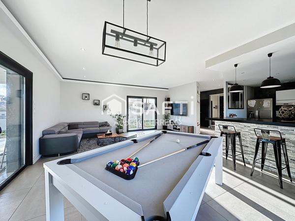 Maison Type T6 de 165m2 à MONTBERON