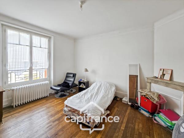 NEVERS (58) - Maison familiale - 223 m² - 6 chambres - terrain 902 m²