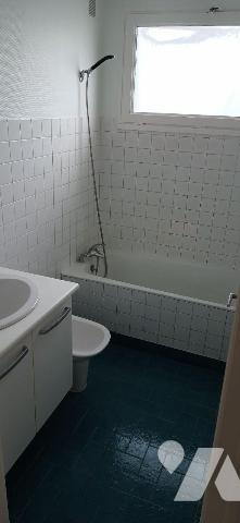 Nouveauté TRENTE CINQ NOTAIRES:
Venez découvrir cet appartement de type 3 de 62.75 M², vendu l...