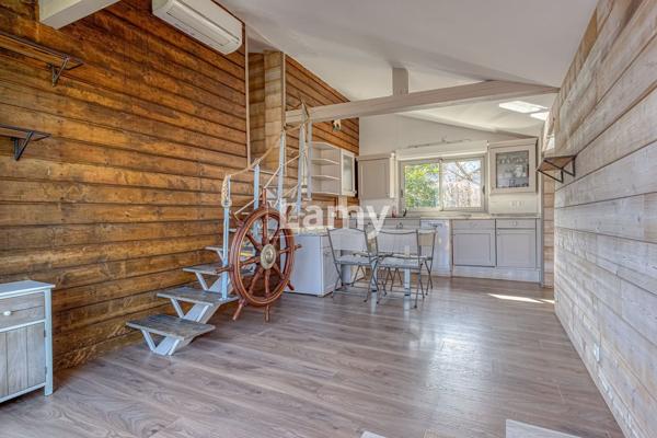 Chalet les pieds dans l'eau