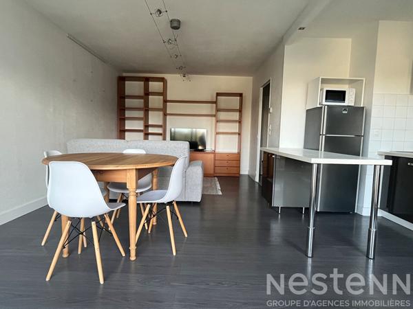 A LOUER - T2 meublé lumineux avec balcon et parking à Auray