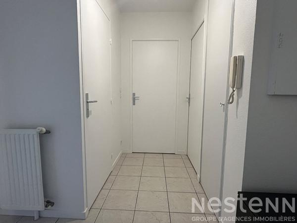 A LOUER - T2 meublé lumineux avec balcon et parking à Auray