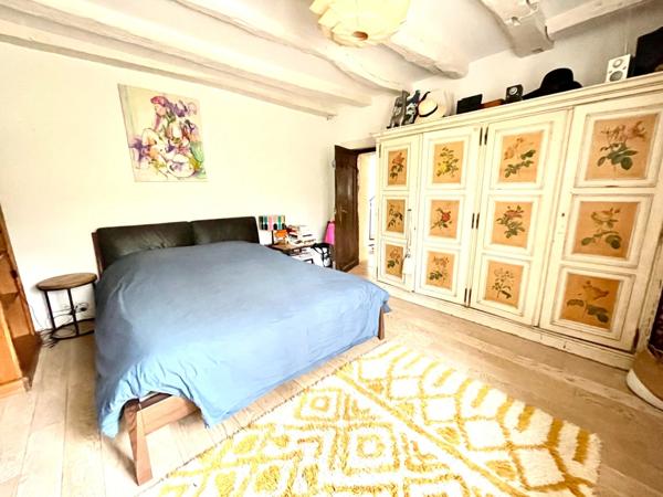 Propriété de 165 m2, 4 chambres