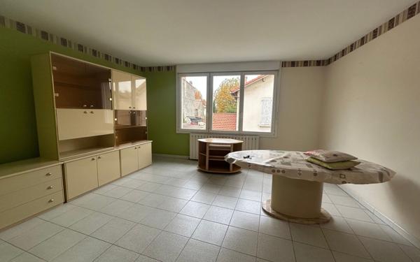 Appartement à louer    3 pièces •  Avignon