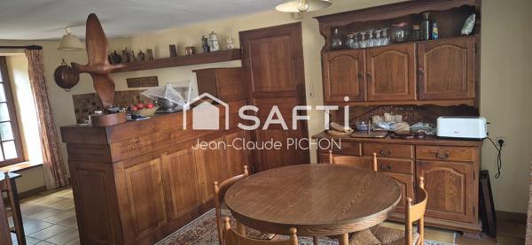 Belle longère rénovée de 200 m² sur terrain arboré de 1 700 m²