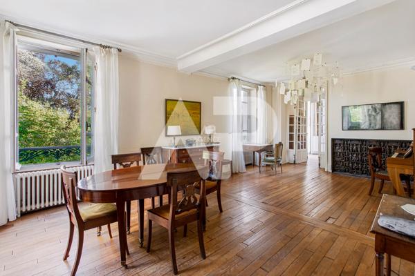 SEVRES RIVE GAUCHE - DEMEURE DE CHARME €1 270 000 ** - Référence 661-S