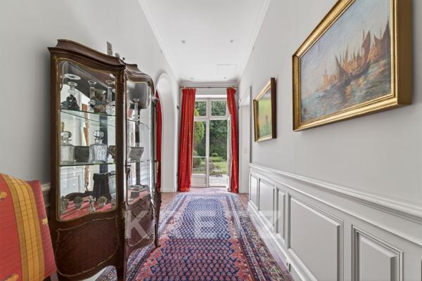 Hôtel Particulier avec jardin (XVIIIe) - Avignon intra-muros