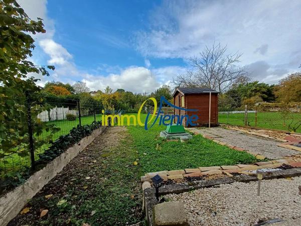 Location Maison 3 pièces 68 m2 à Lhommaizé