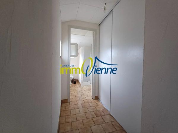 Location Maison 3 pièces 68 m2 à Lhommaizé