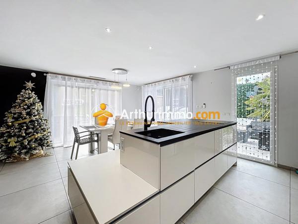 Vente Maison 6 pièces 128 m2 à Saint-Chef