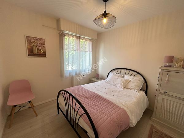 Très jolie maison familiale au coeur d'Arnage avec piscine chauffée !