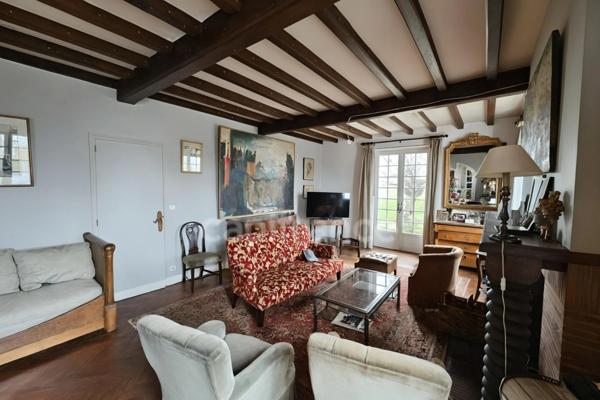 Maison à vendre SAINT AUBIN (40) T12 393 m² Terrain de 10149 m²