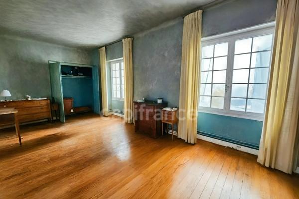 Maison à vendre SAINT AUBIN (40) T12 393 m² Terrain de 10149 m²