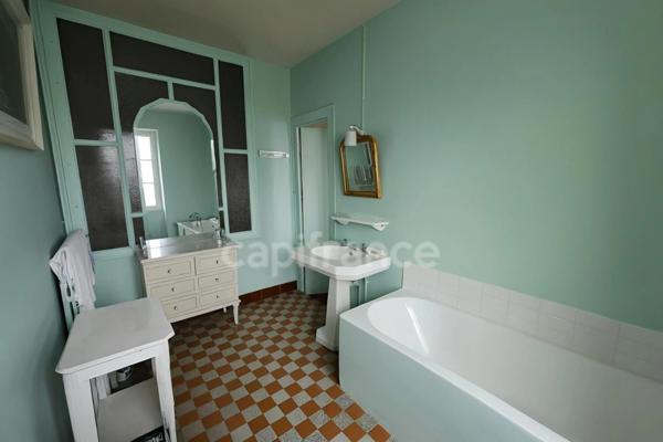 Maison à vendre SAINT AUBIN (40) T12 393 m² Terrain de 10149 m²