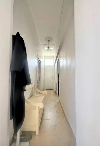 EXCLUSIVITÉ – Maison de ville rénovée avec jardin et accès indépendant – Quartier St Michel