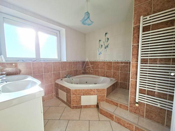 Garchizy - Maison 131 m2 habitables aux multiples possibilités: famille ou investissement