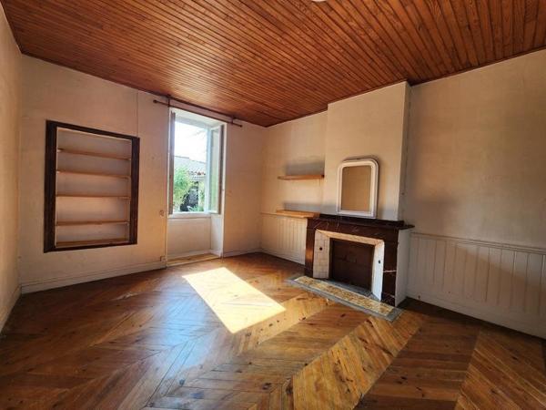 Appartement 87 000 € Mirepoix 2 p 60 m² DPE D
