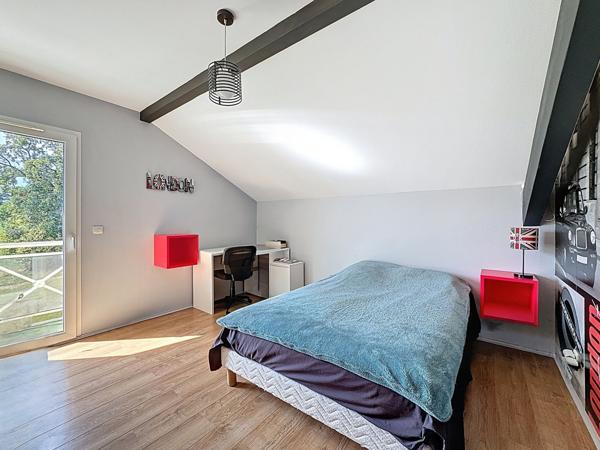 Maison 5 pièces - 137 m²