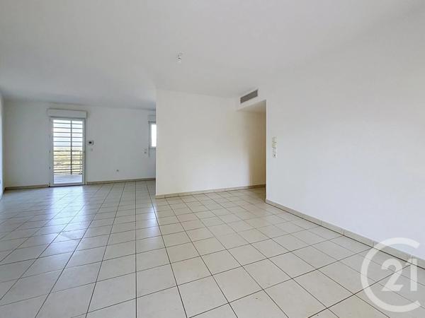 Appartement T3 à vendre  3 pièces - 70,46 m 2   ST RAPHAEL  - 83