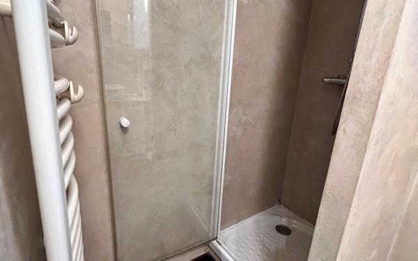 Appartement à louer    2 pièces •  Grenoble