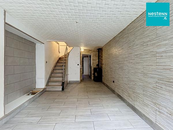 Maison de ville en triplex à Sury-Le-Comtal avec garage !