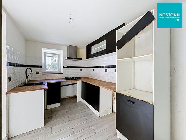 Maison de ville en triplex à Sury-Le-Comtal avec garage !