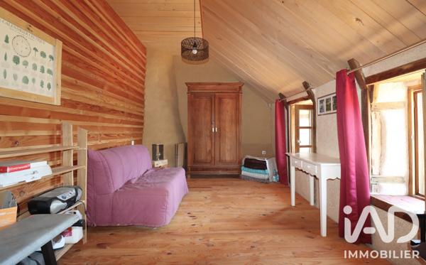 Maison à vendre 9 pièces 188,92 m² Neuvic