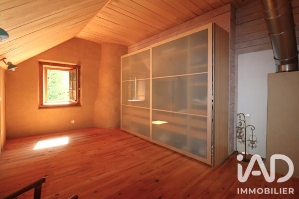Maison à vendre 9 pièces 188,92 m² Neuvic