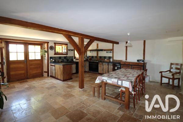Maison à vendre 9 pièces 188,92 m² Neuvic