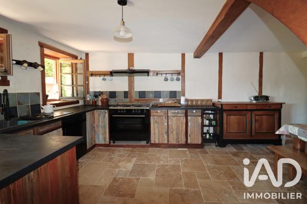 Maison à vendre 9 pièces 188,92 m² Neuvic