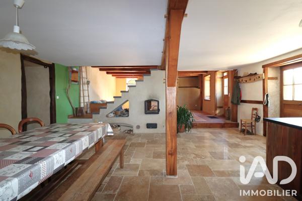 Maison à vendre 9 pièces 188,92 m² Neuvic