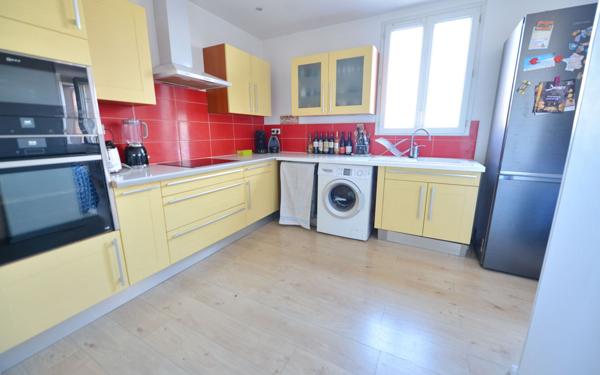 Appartement à vendre    3 pièces • 62,65 m2 Grasse