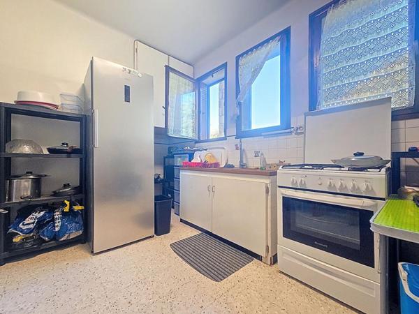 Villa  7 pièce(s) 150 m2