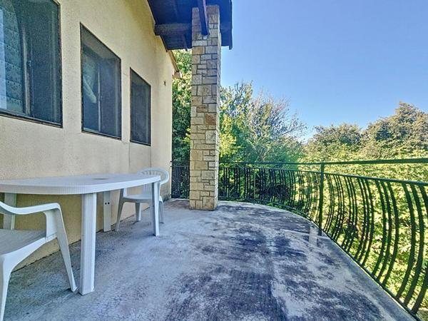 Villa  7 pièce(s) 150 m2