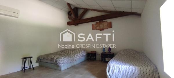 Montaigu-de-Quercy Propriété composée d'une maison et 2 gîtes attenants – Terrain de +8 000 m² avec piscine et cours d'eau