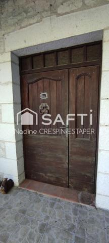 Montaigu-de-Quercy Propriété composée d'une maison et 2 gîtes attenants – Terrain de +8 000 m² avec piscine et cours d'eau