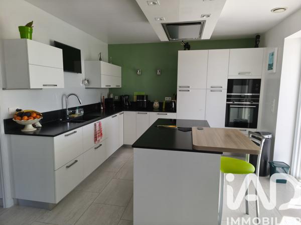 Maison à vendre 7 pièces 174 m² Vouvray