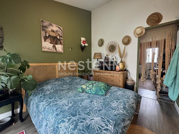 EXCLUSIVITE : 7 MIN ROCHEFORT : TONNAY CHARENTE : Maison 4 chambres 2 salles d'eau en parfait état